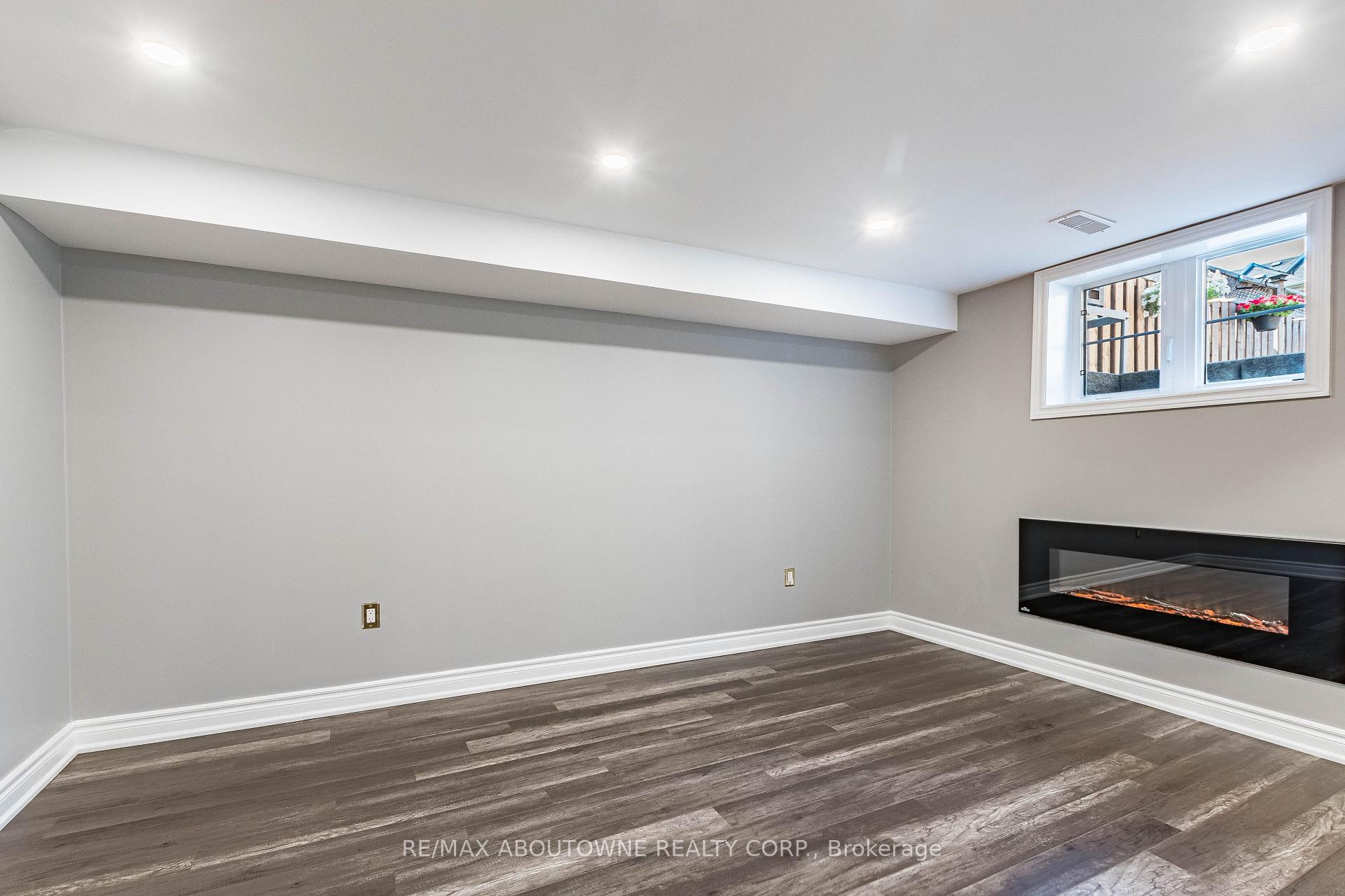 Photo 38 of 5550 Tenth Line W, Mississauga, Churchill Meadows — HOMEH