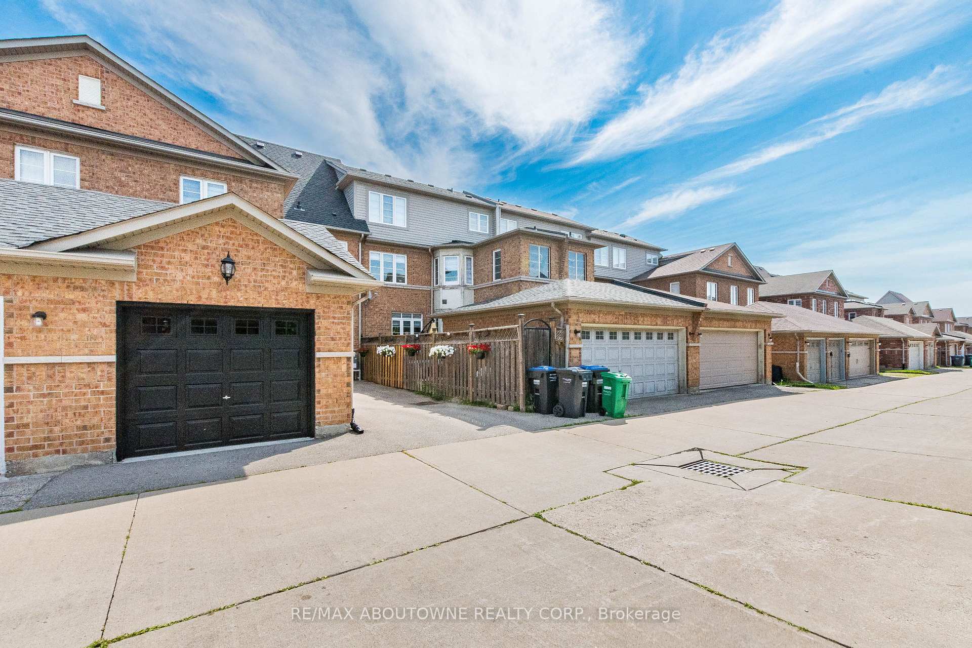 Photo 48 of 5550 Tenth Line W, Mississauga, Churchill Meadows — HOMEH