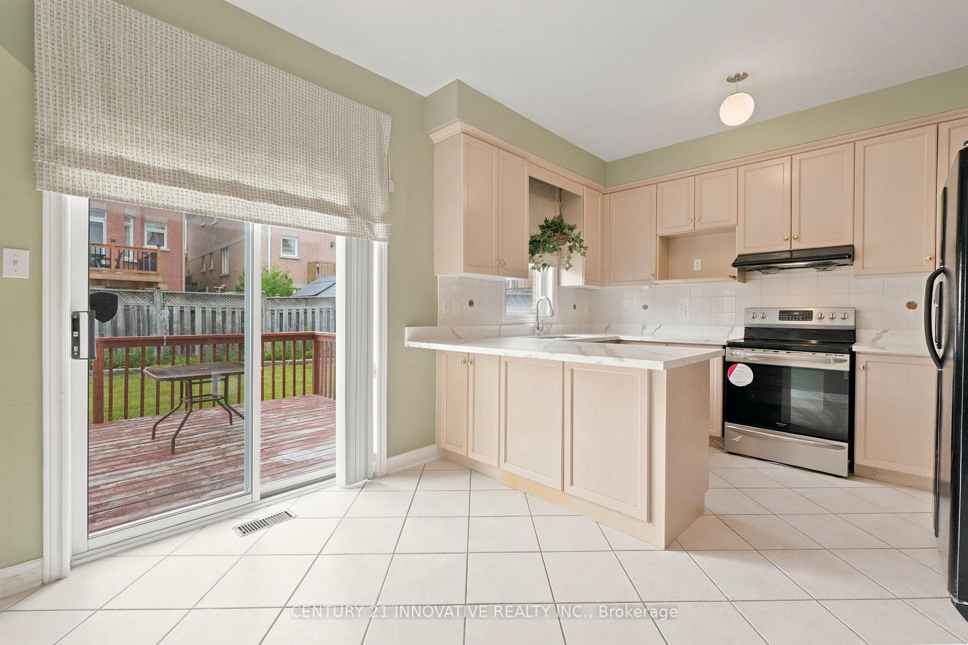 Photo 9 of 57 Avenida Street NE, Markham, Middlefield — HOMEH