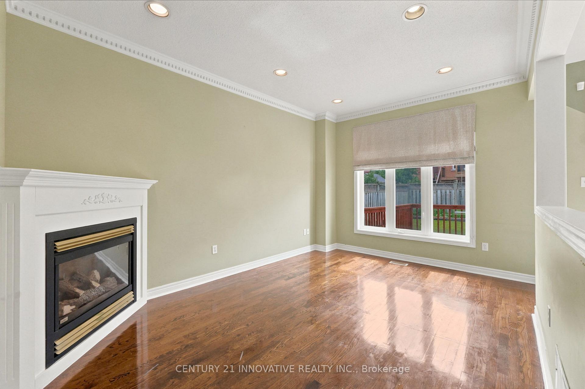 Photo 13 of 57 Avenida Street NE, Markham, Middlefield — HOMEH