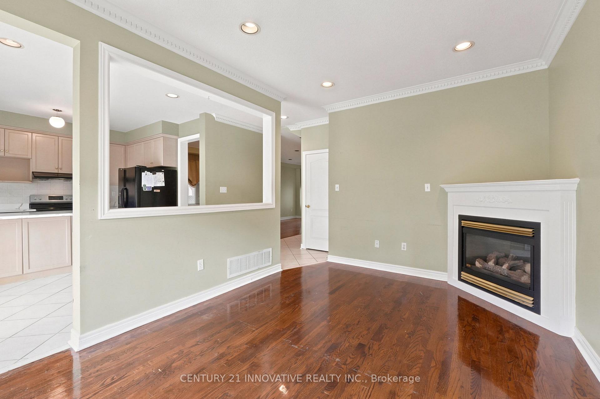Photo 14 of 57 Avenida Street NE, Markham, Middlefield — HOMEH