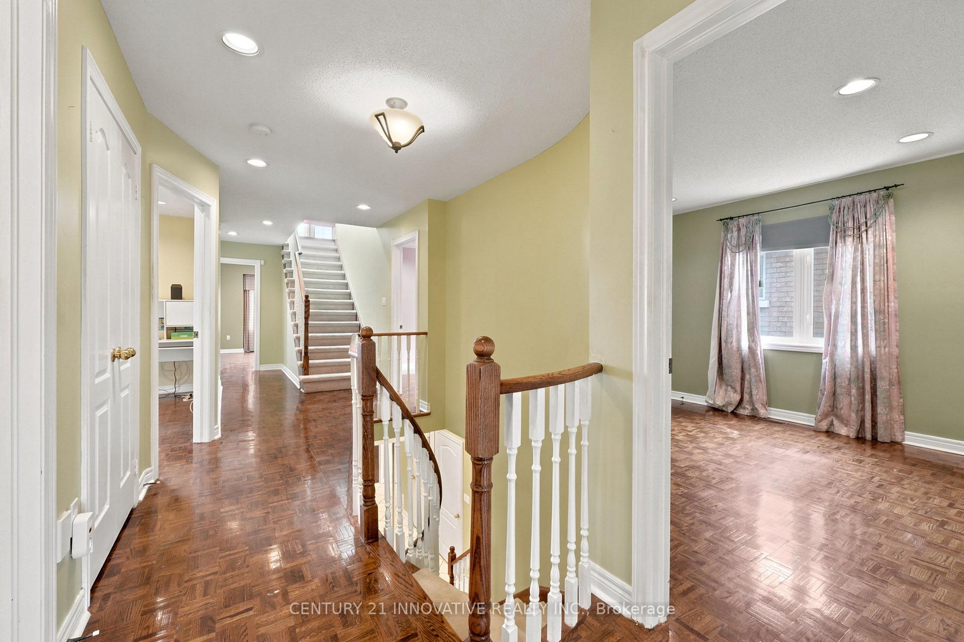 Photo 15 of 57 Avenida Street NE, Markham, Middlefield — HOMEH