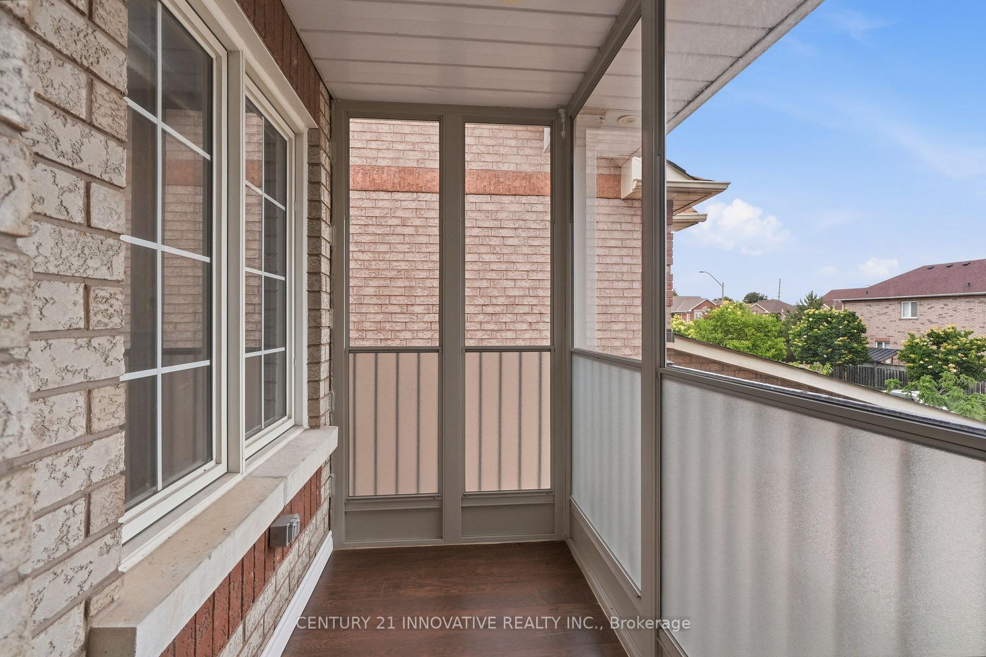 Photo 33 of 57 Avenida Street NE, Markham, Middlefield — HOMEH
