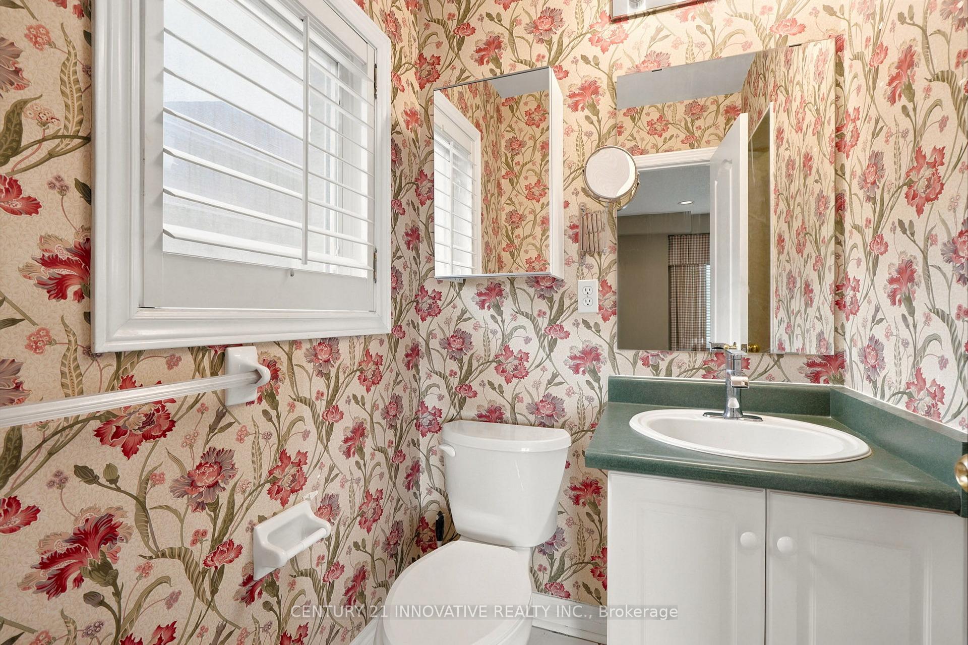 Photo 38 of 57 Avenida Street NE, Markham, Middlefield — HOMEH