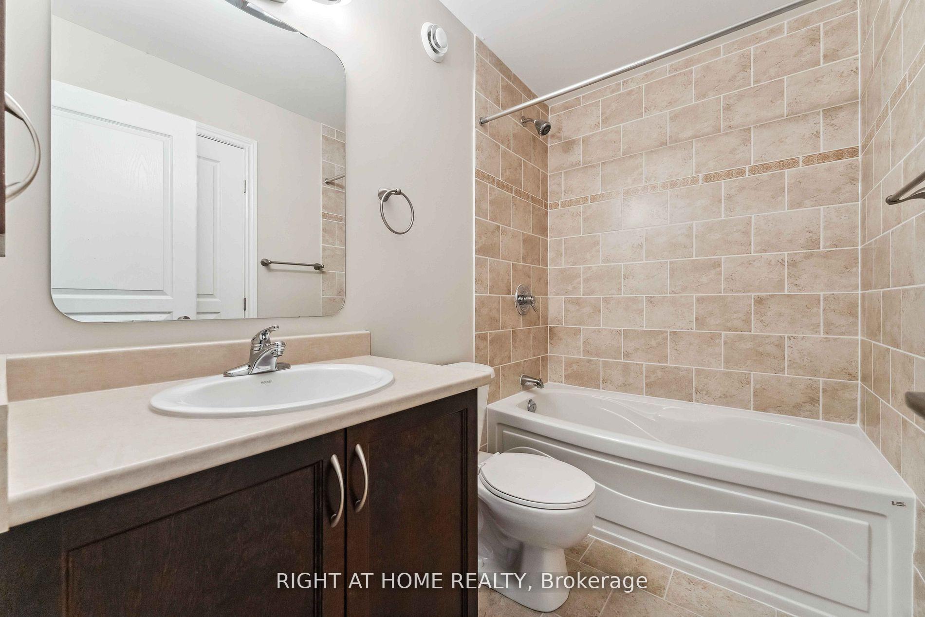 Photo 20 of 130 Tandalee Crescent, Ottawa, Kanata - Bridlewood — HOMEH