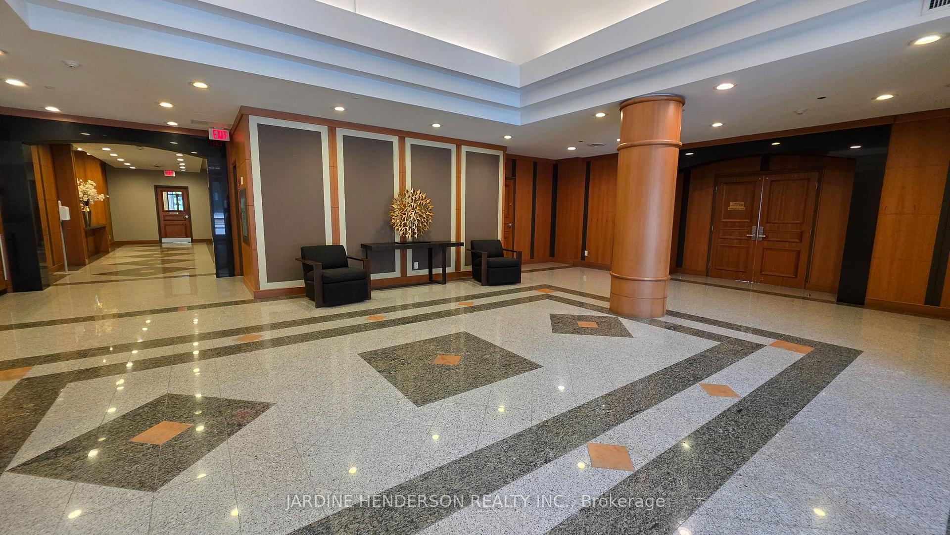 Photo 5 of 256 Doris Avenue, North York, Willowdale East — HOMEH