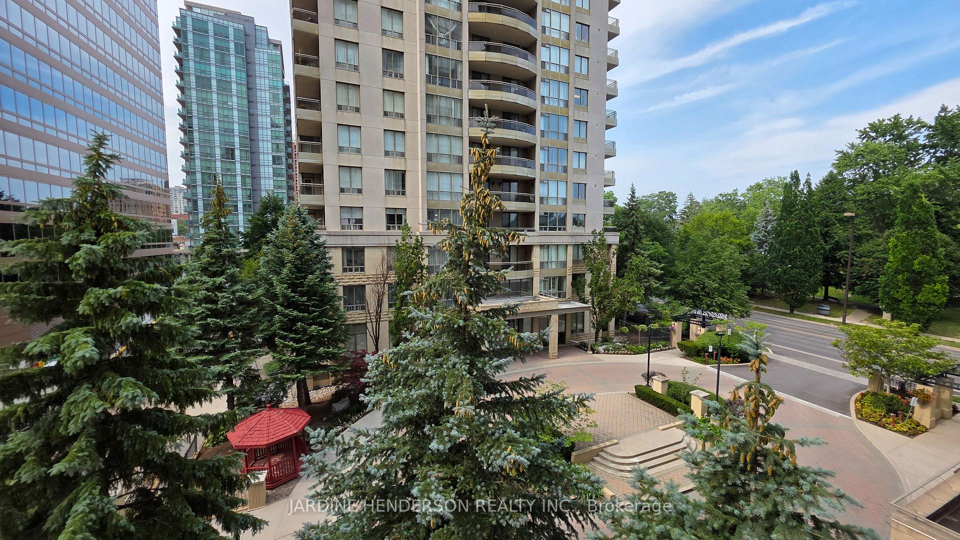 Photo 22 of 256 Doris Avenue, North York, Willowdale East — HOMEH