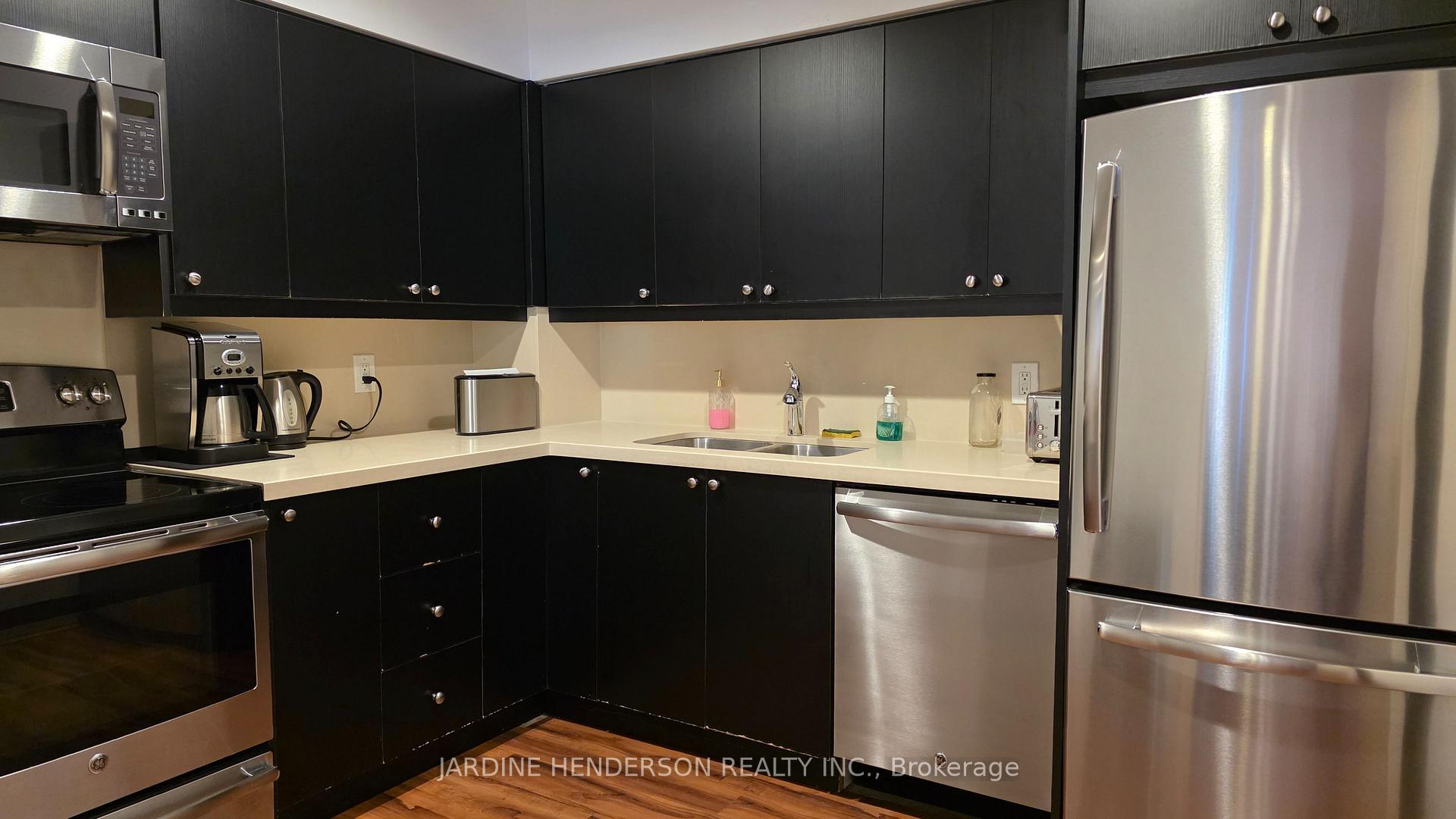 Photo 31 of 256 Doris Avenue, North York, Willowdale East — HOMEH