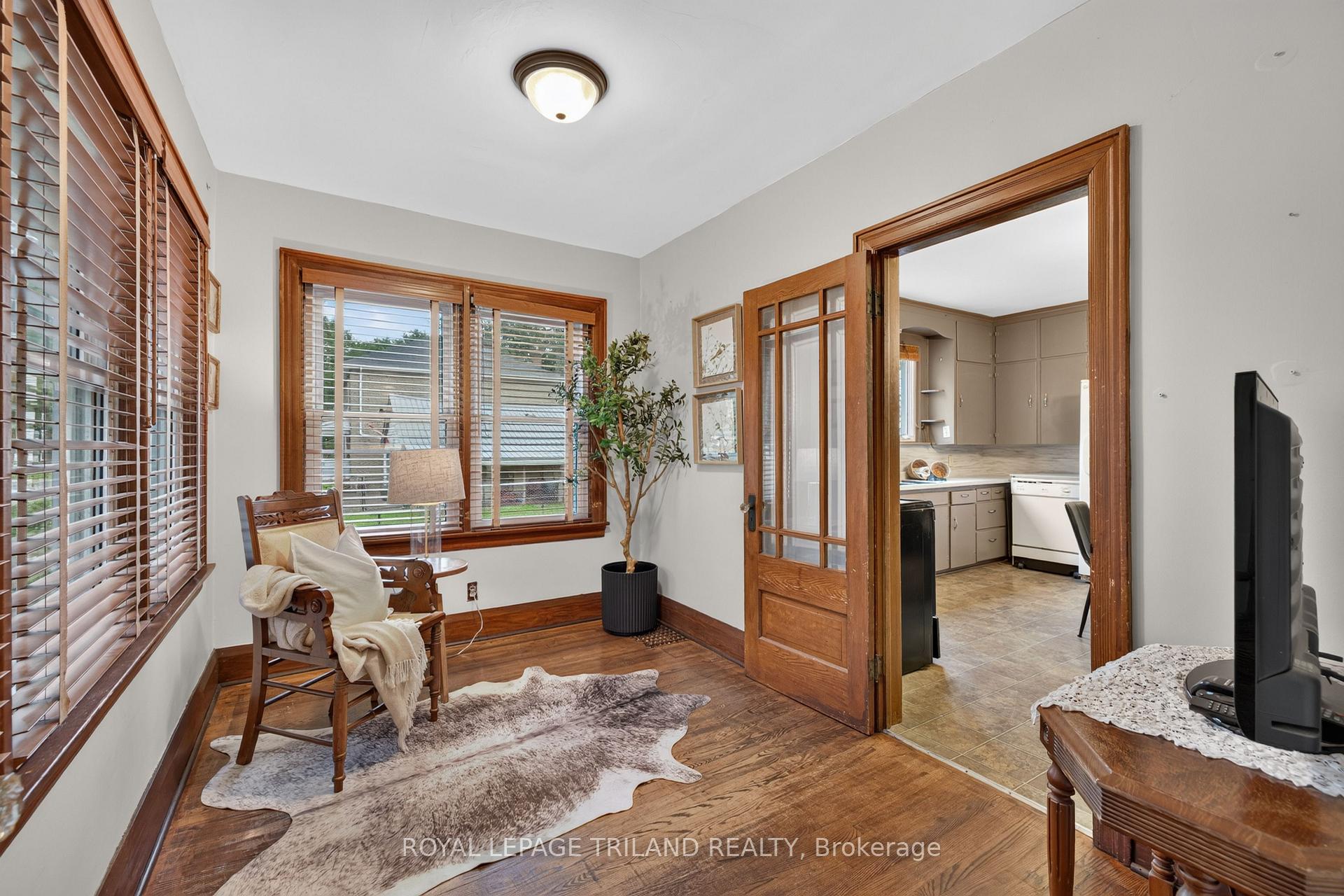 Photo 11 of 11 Maple Street E, Aylmer — HOMEH