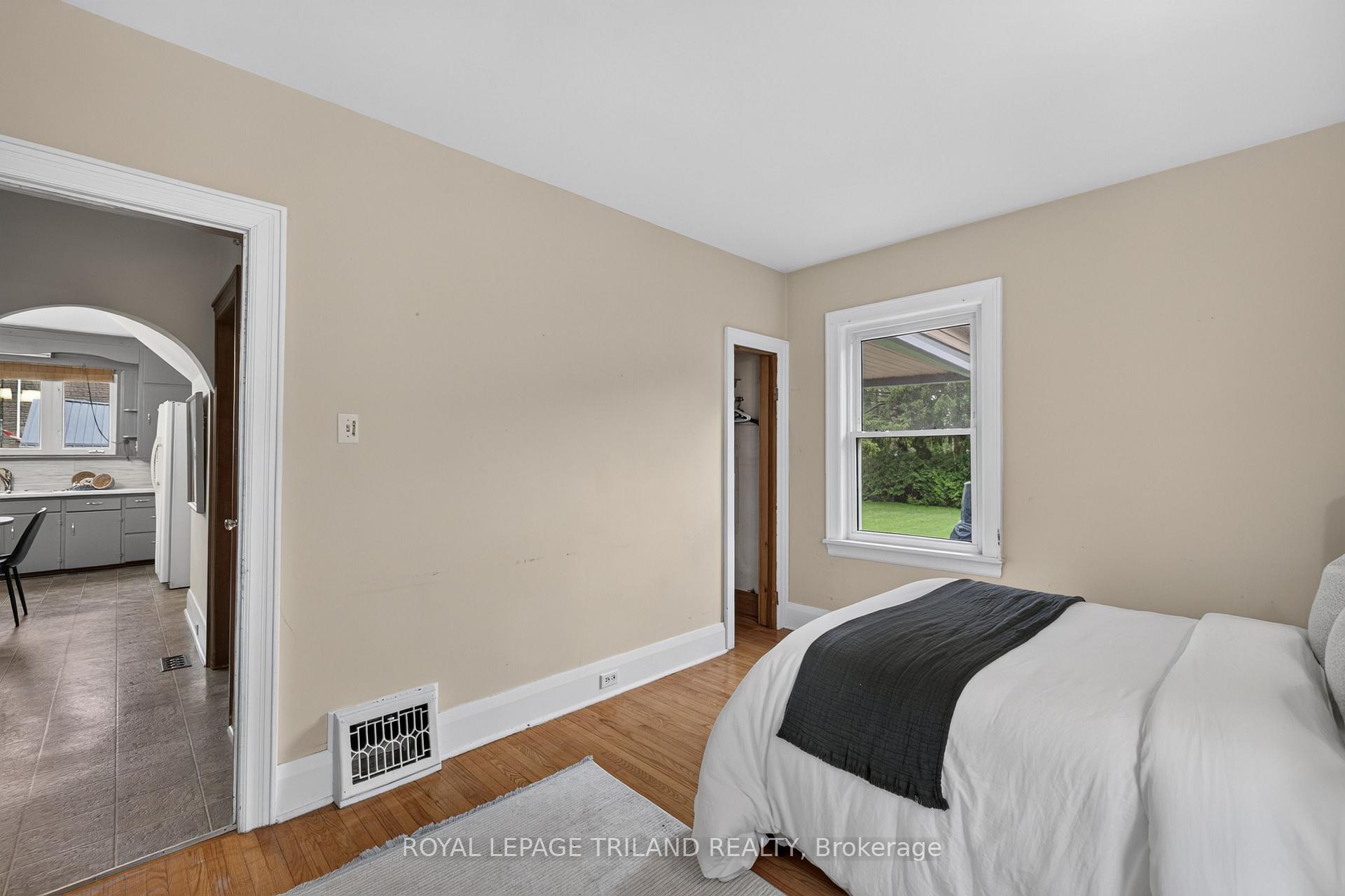 Photo 23 of 11 Maple Street E, Aylmer — HOMEH
