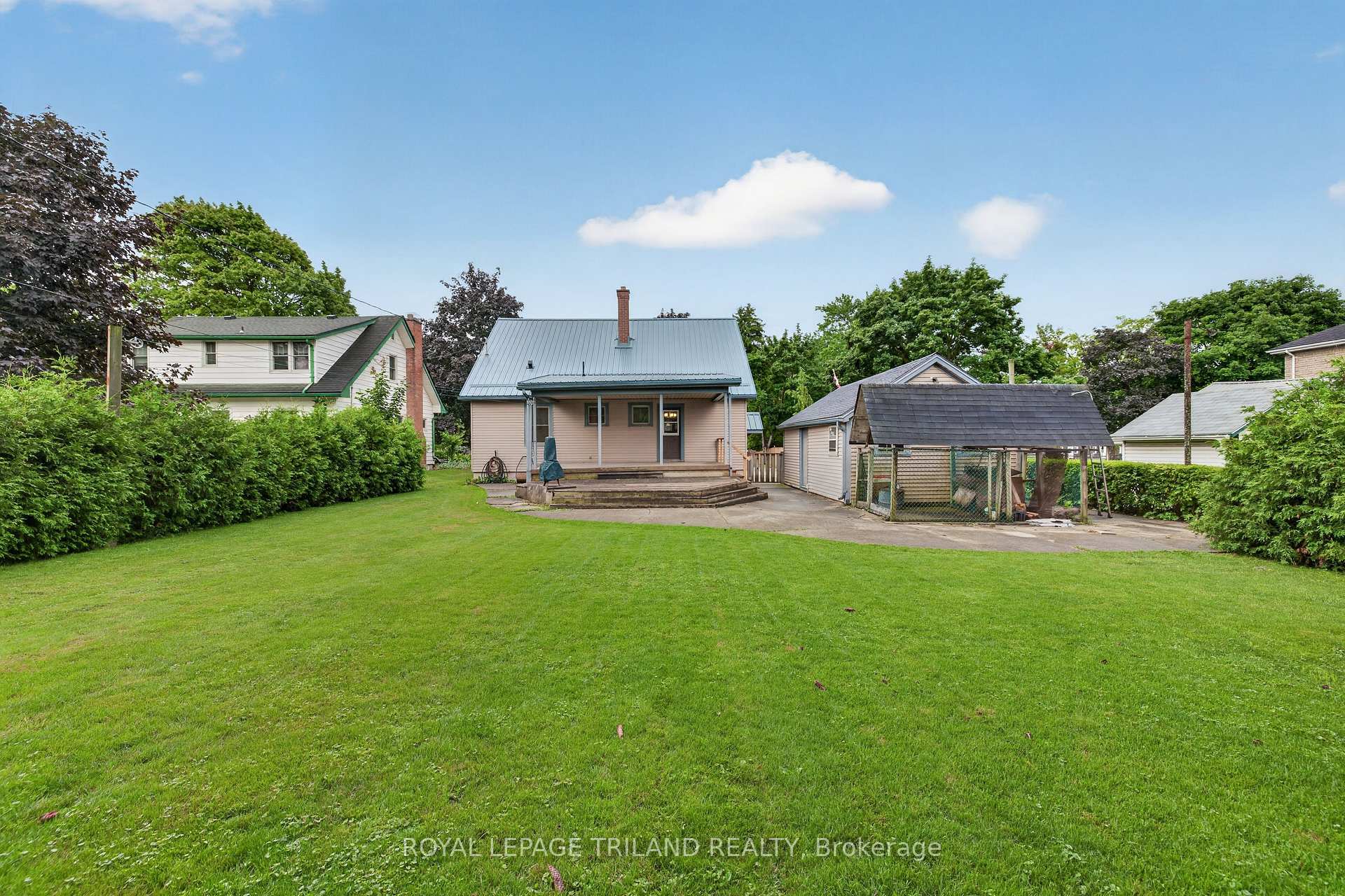 Photo 35 of 11 Maple Street E, Aylmer — HOMEH