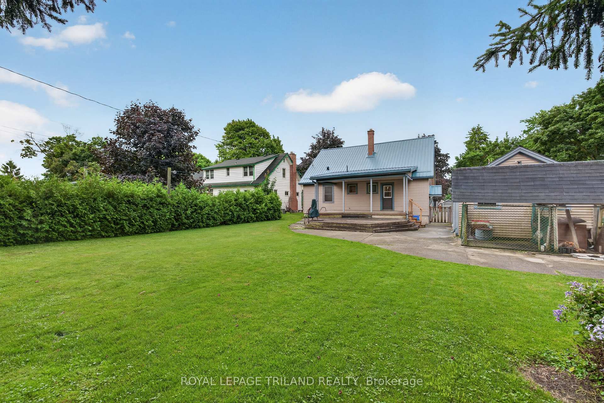Photo 37 of 11 Maple Street E, Aylmer — HOMEH