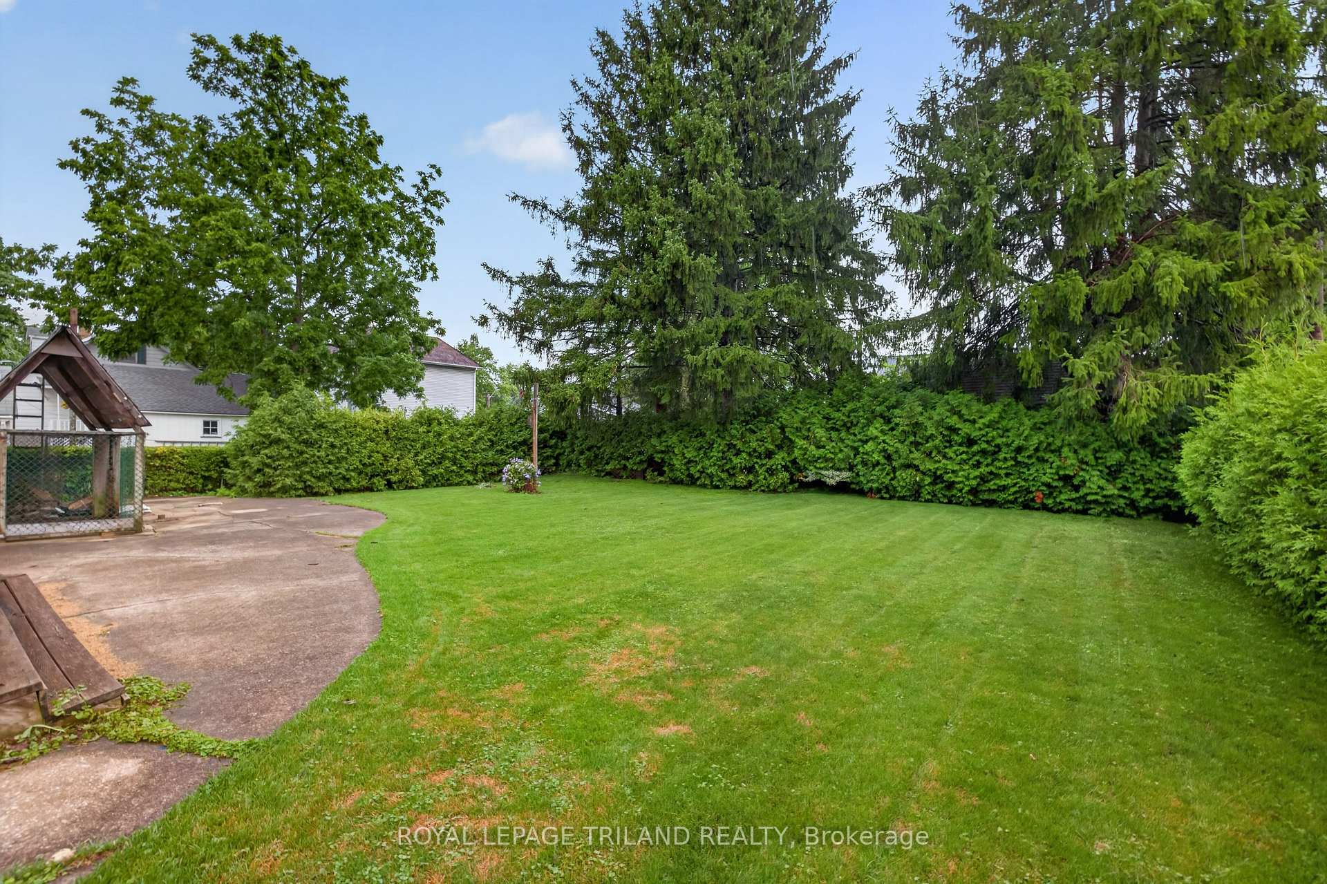 Photo 39 of 11 Maple Street E, Aylmer — HOMEH