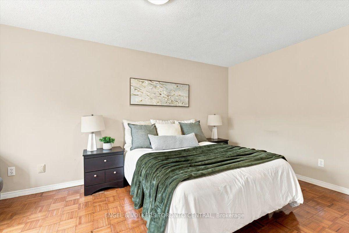 Photo 15 of Unit 16, 229 Baker Street, Waterloo, Westvale — HOMEH