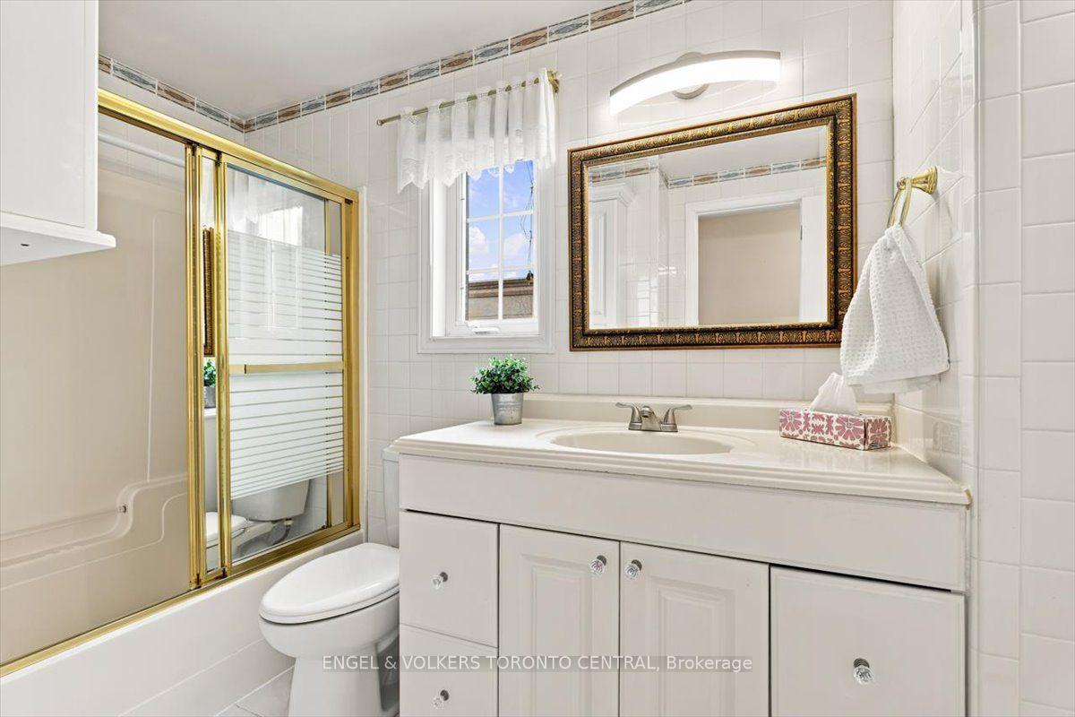 Photo 21 of Unit 16, 229 Baker Street, Waterloo, Westvale — HOMEH