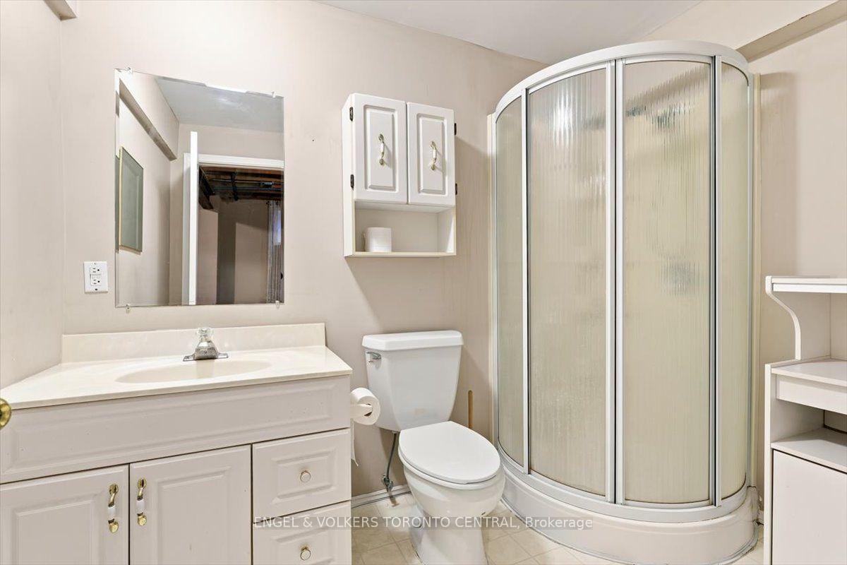 Photo 25 of Unit 16, 229 Baker Street, Waterloo, Westvale — HOMEH