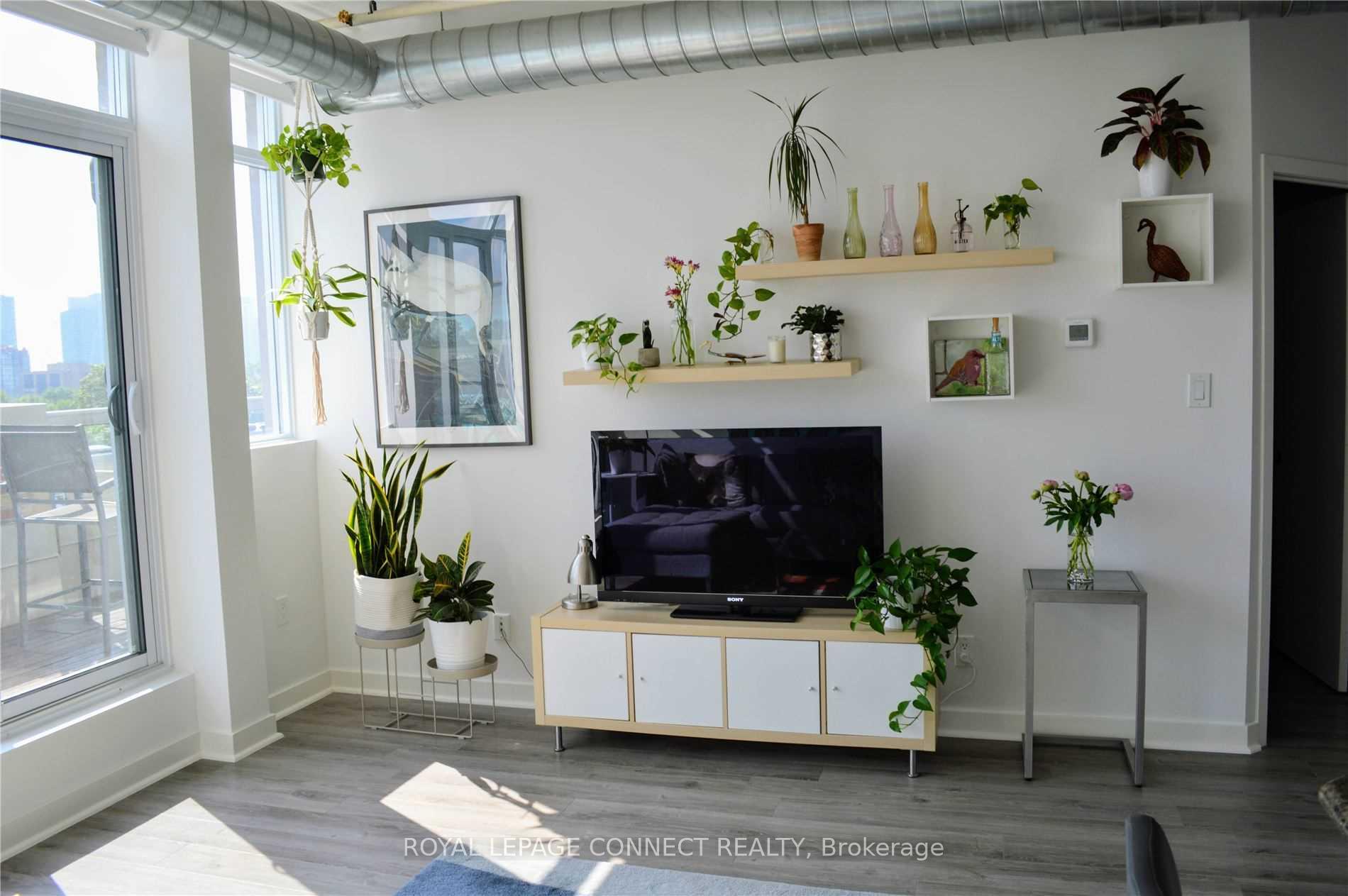 Photo 8 of Unit Ph15, 955 Queen Street W, Toronto, Niagara — HOMEH