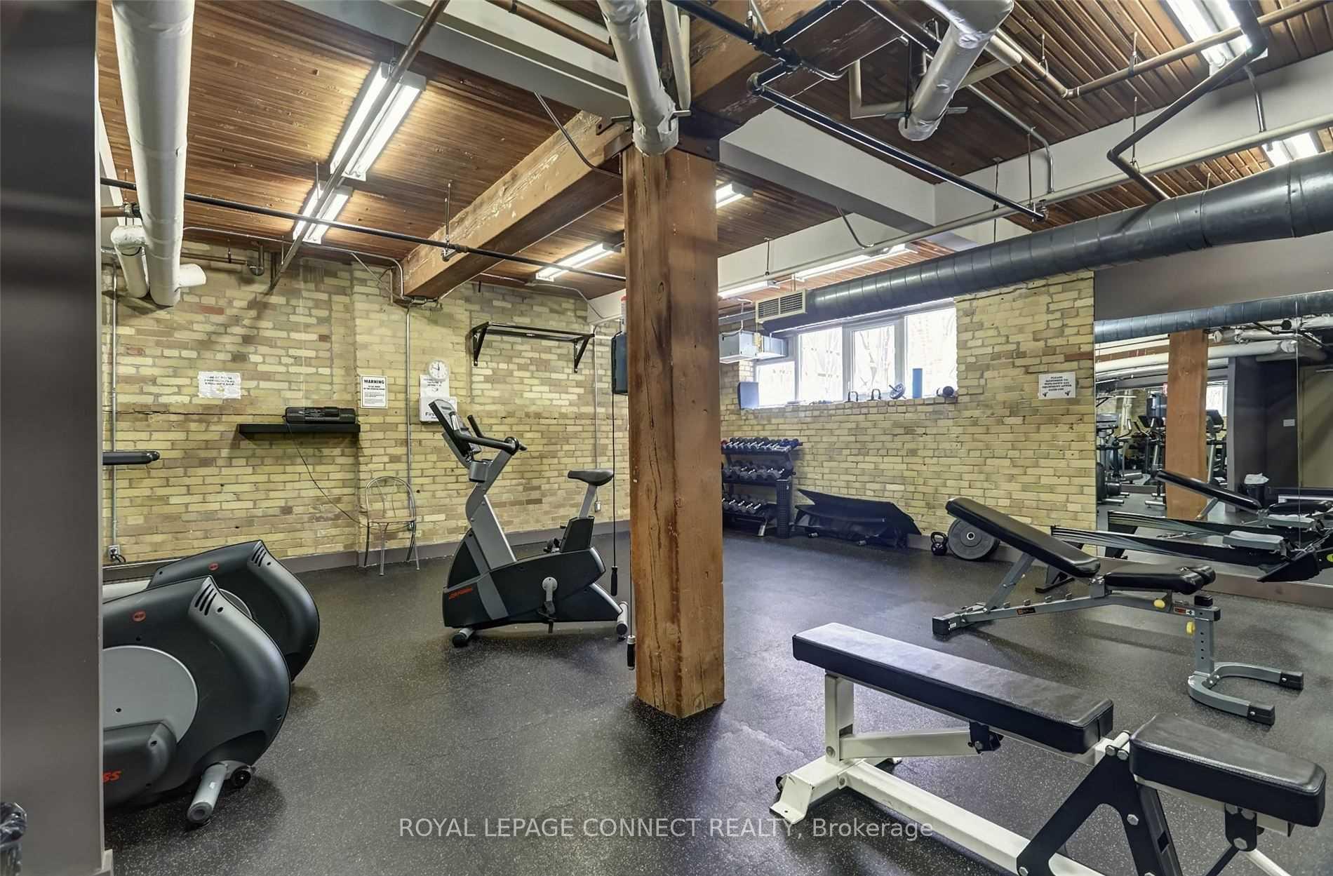 Photo 14 of Unit Ph15, 955 Queen Street W, Toronto, Niagara — HOMEH