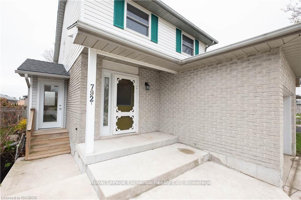 Photo of 792 Mackendrick Drive