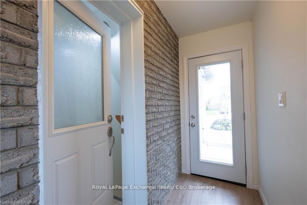 Photo 3 of 792 Mackendrick Drive, Kincardine — HOMEH