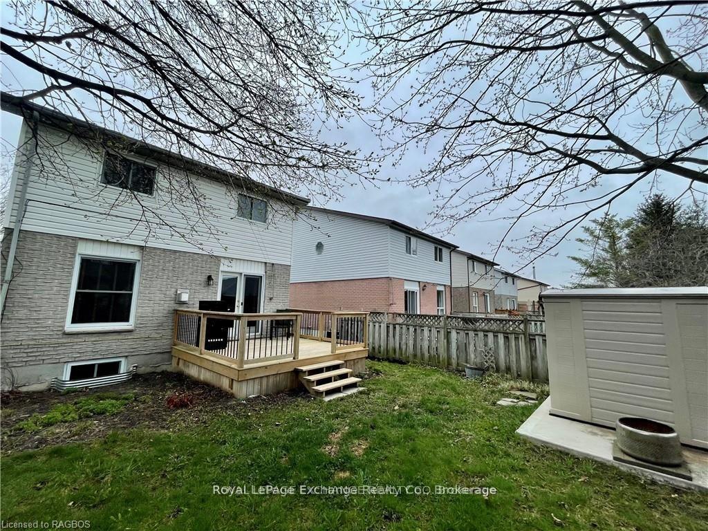 Photo 7 of 792 Mackendrick Drive, Kincardine — HOMEH