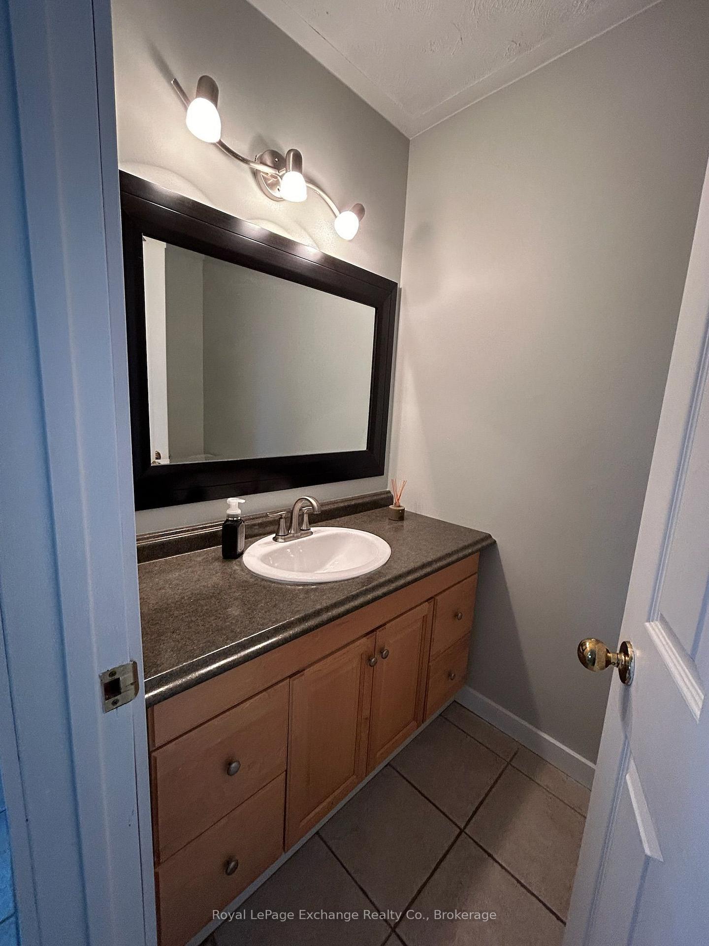Photo 20 of 792 Mackendrick Drive, Kincardine — HOMEH