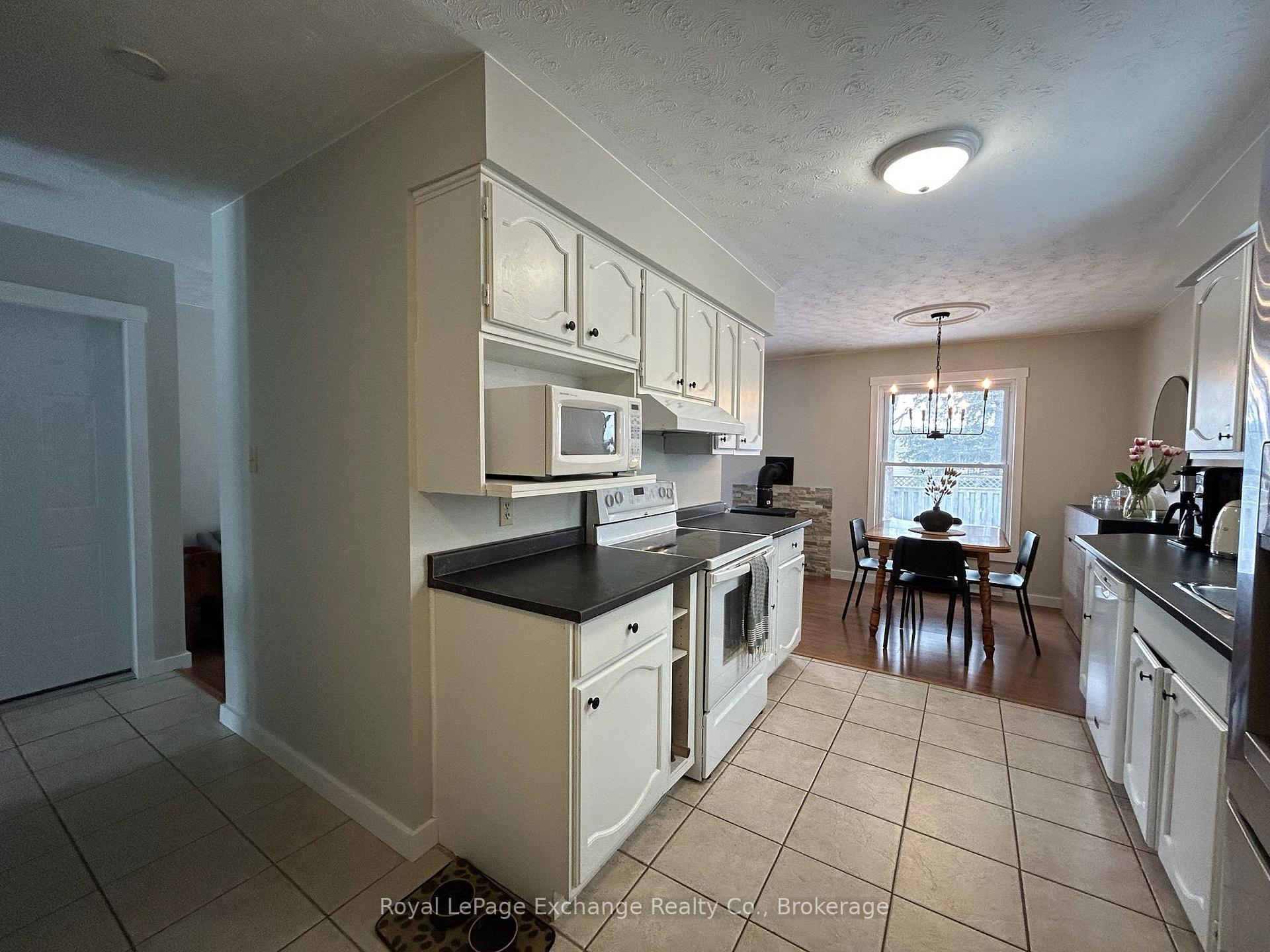 Photo 31 of 792 Mackendrick Drive, Kincardine — HOMEH