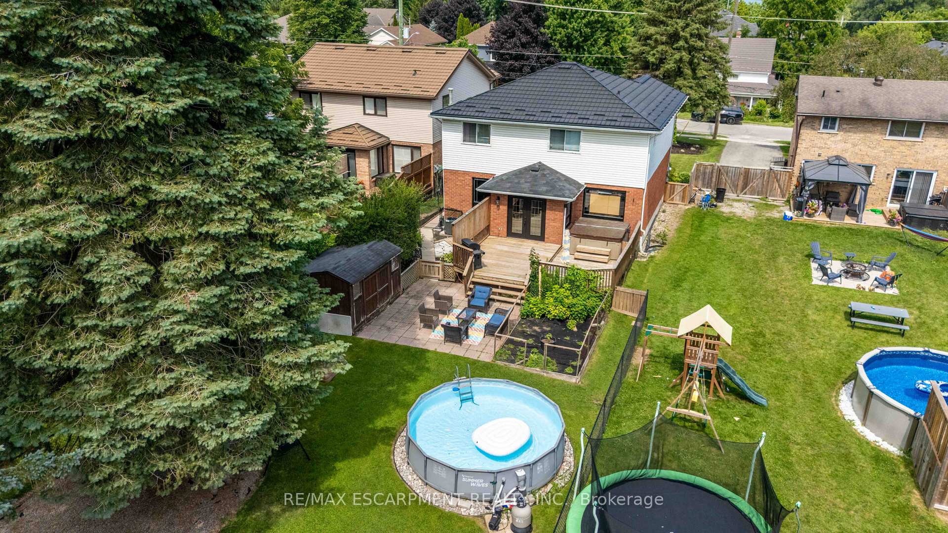 Photo 47 of 54 Selkirk Street, Haldimand — HOMEH