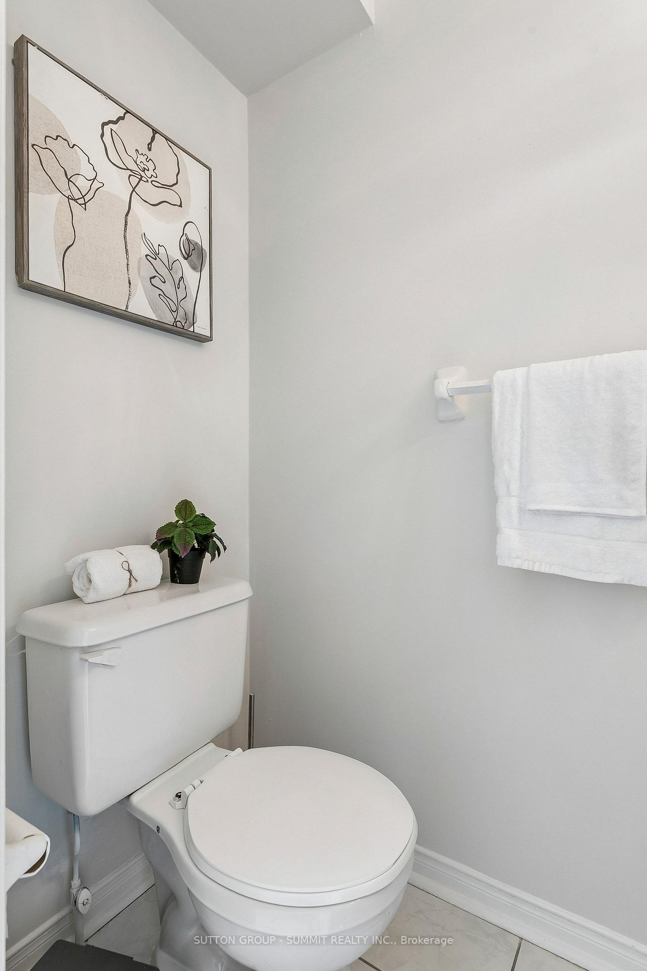 Photo 6 of Unit 37, 35 Malta Avenue N, Brampton, Fletcher's Creek South — HOMEH