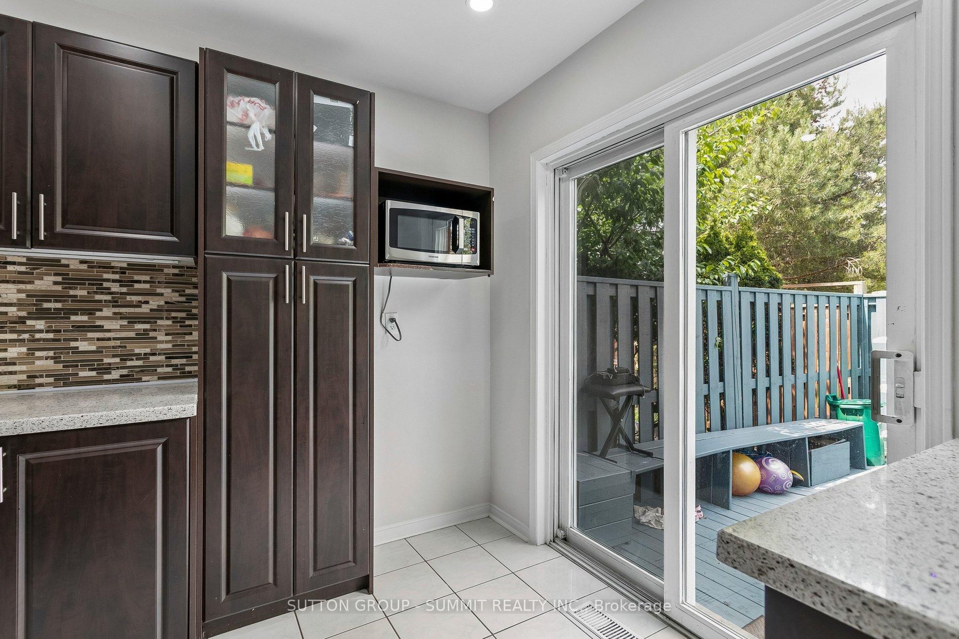 Photo 16 of Unit 37, 35 Malta Avenue N, Brampton, Fletcher's Creek South — HOMEH