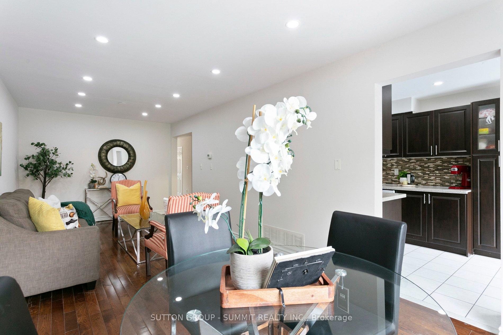 Photo 26 of Unit 37, 35 Malta Avenue N, Brampton, Fletcher's Creek South — HOMEH