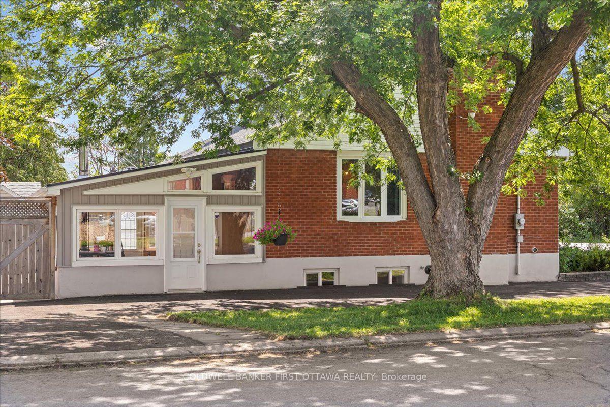 Photo 2 of 881 Blair Road, Ottawa, Cardinal Heights — HOMEH