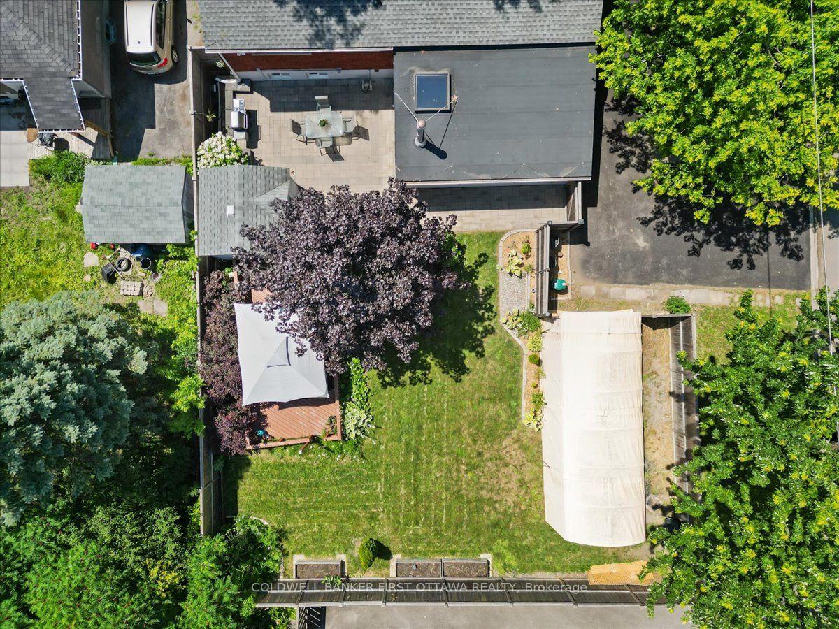 Photo 4 of 881 Blair Road, Ottawa, Cardinal Heights — HOMEH