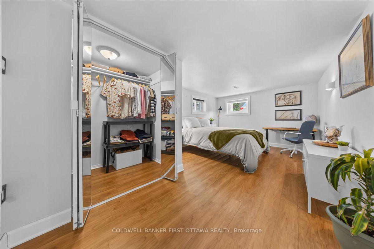 Photo 23 of 881 Blair Road, Ottawa, Cardinal Heights — HOMEH