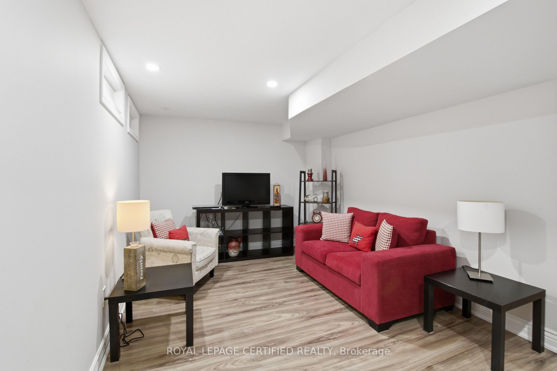 Photo 44 of 39 Van Fleet Terrace, Milton, Harrison — HOMEH
