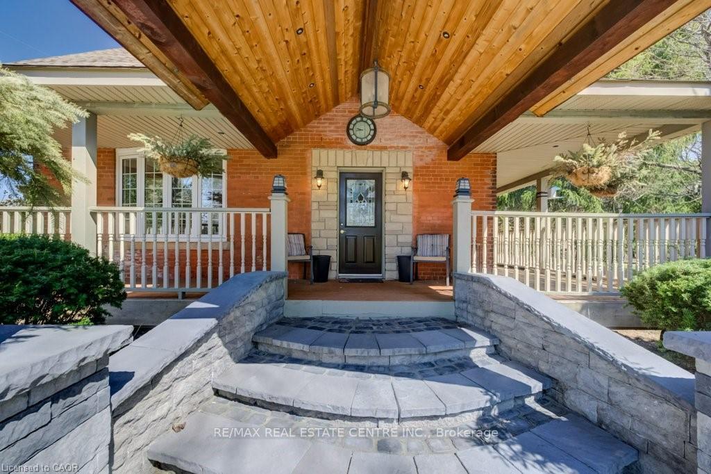 Photo 19 of 875 Safari Road, Hamilton, Rural Flamborough — HOMEH