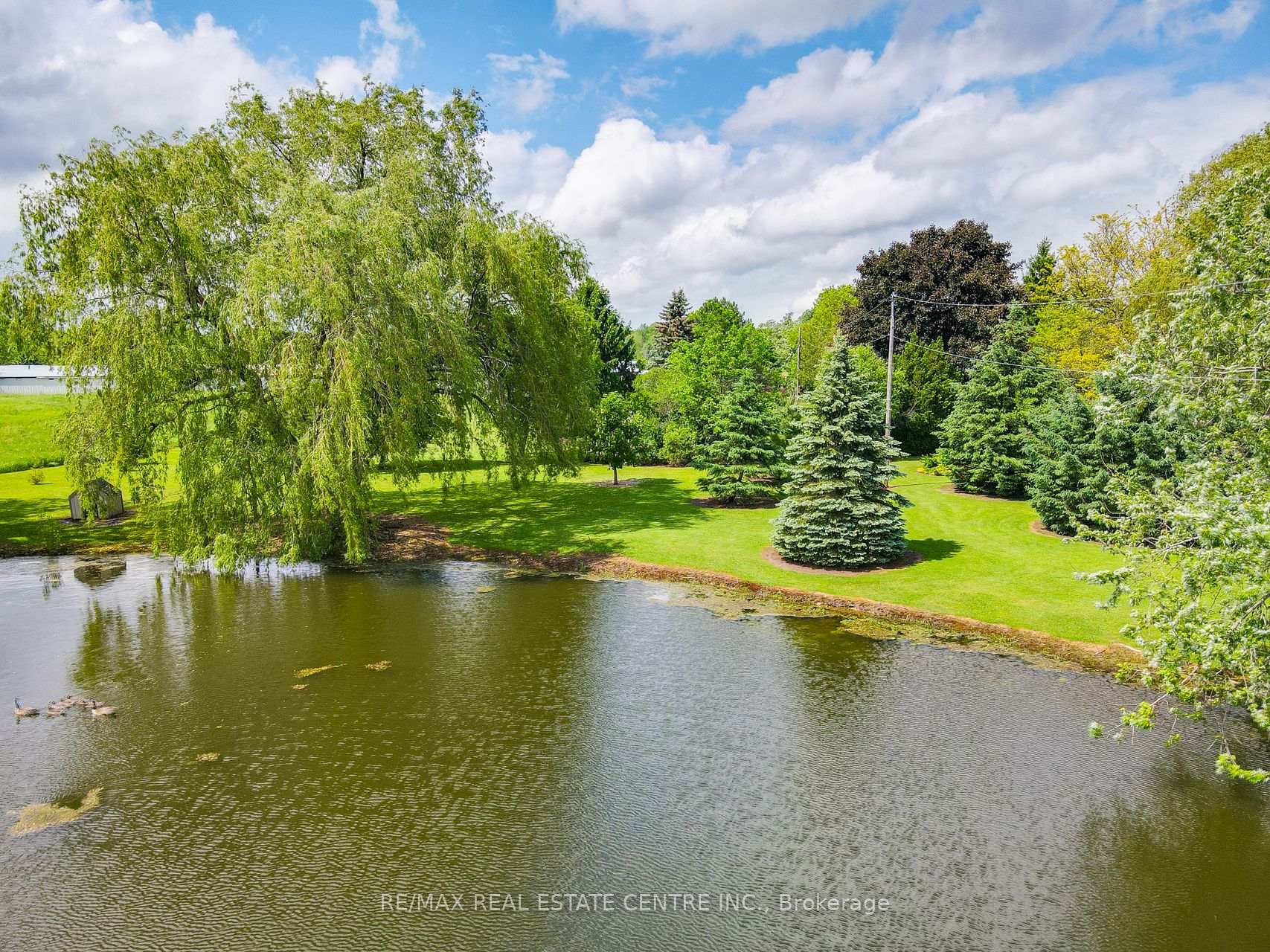 Photo 30 of 875 Safari Road, Hamilton, Rural Flamborough — HOMEH