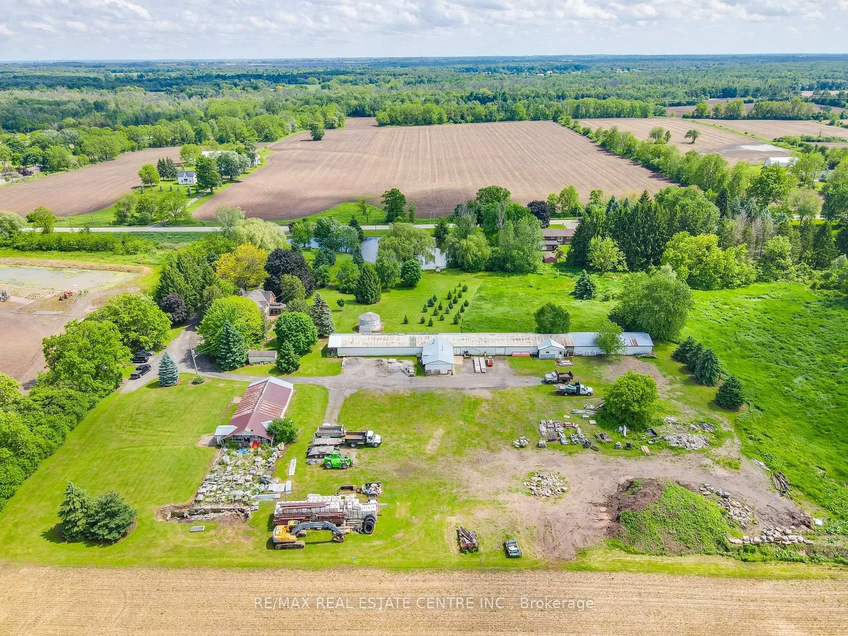 Photo 50 of 875 Safari Road, Hamilton, Rural Flamborough — HOMEH