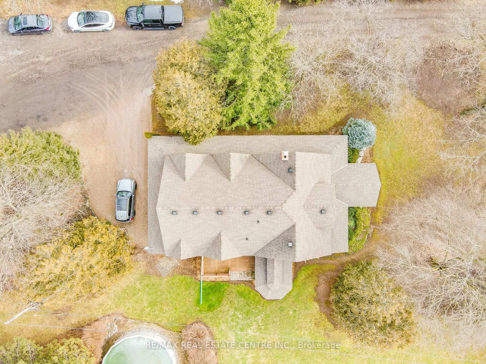 Photo 70 of 875 Safari Road, Hamilton, Rural Flamborough — HOMEH
