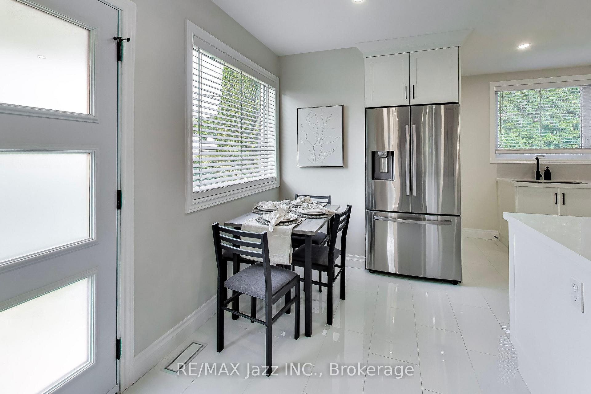 Photo 5 of 397 Beverly Street, Oshawa, O'Neill — HOMEH