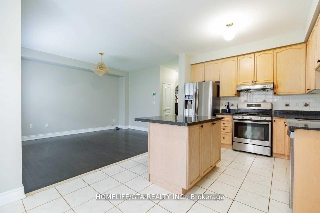 Photo 10 of 154 Goldenwood Crescent, Markham, Greensborough — HOMEH