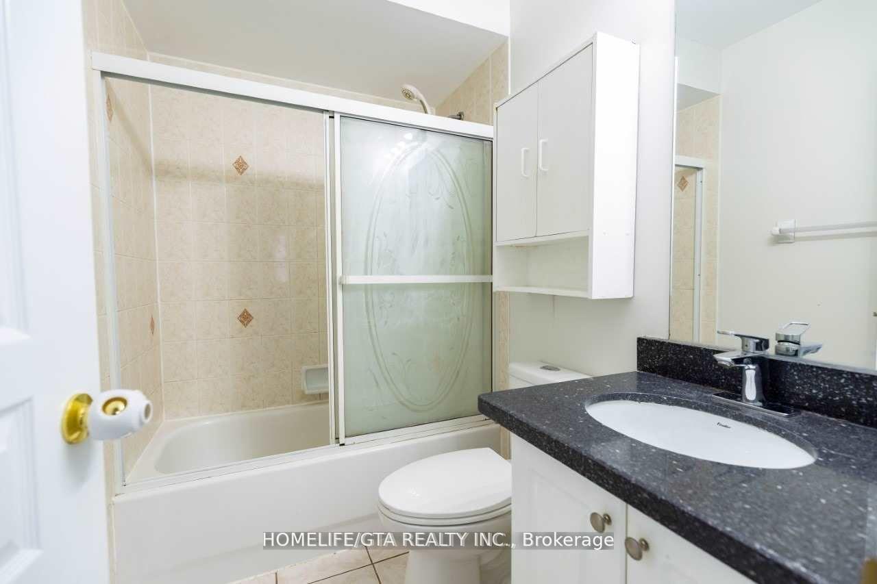 Photo 18 of 154 Goldenwood Crescent, Markham, Greensborough — HOMEH
