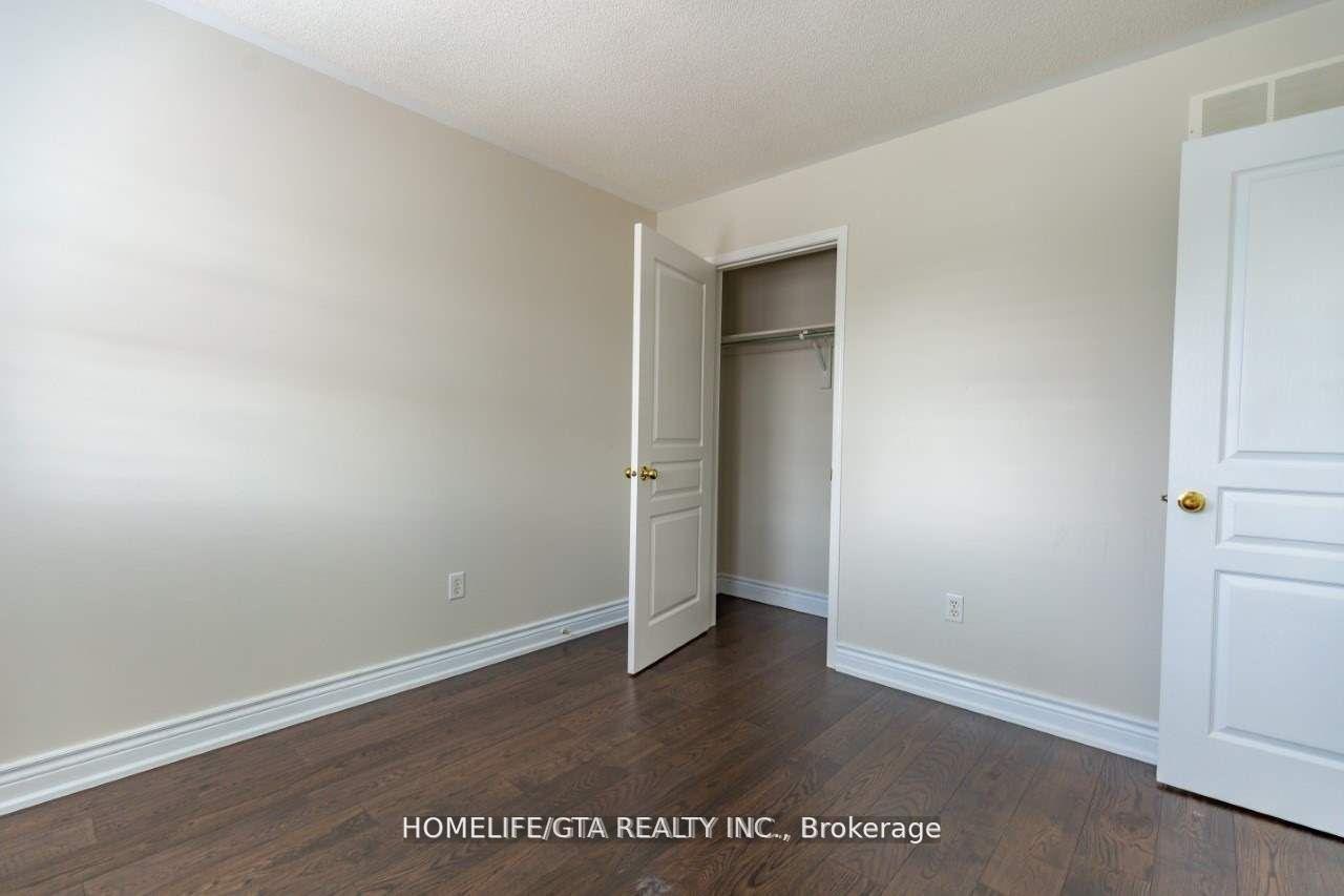Photo 23 of 154 Goldenwood Crescent, Markham, Greensborough — HOMEH