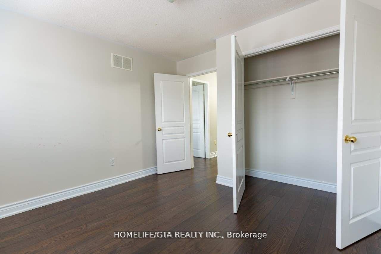 Photo 24 of 154 Goldenwood Crescent, Markham, Greensborough — HOMEH