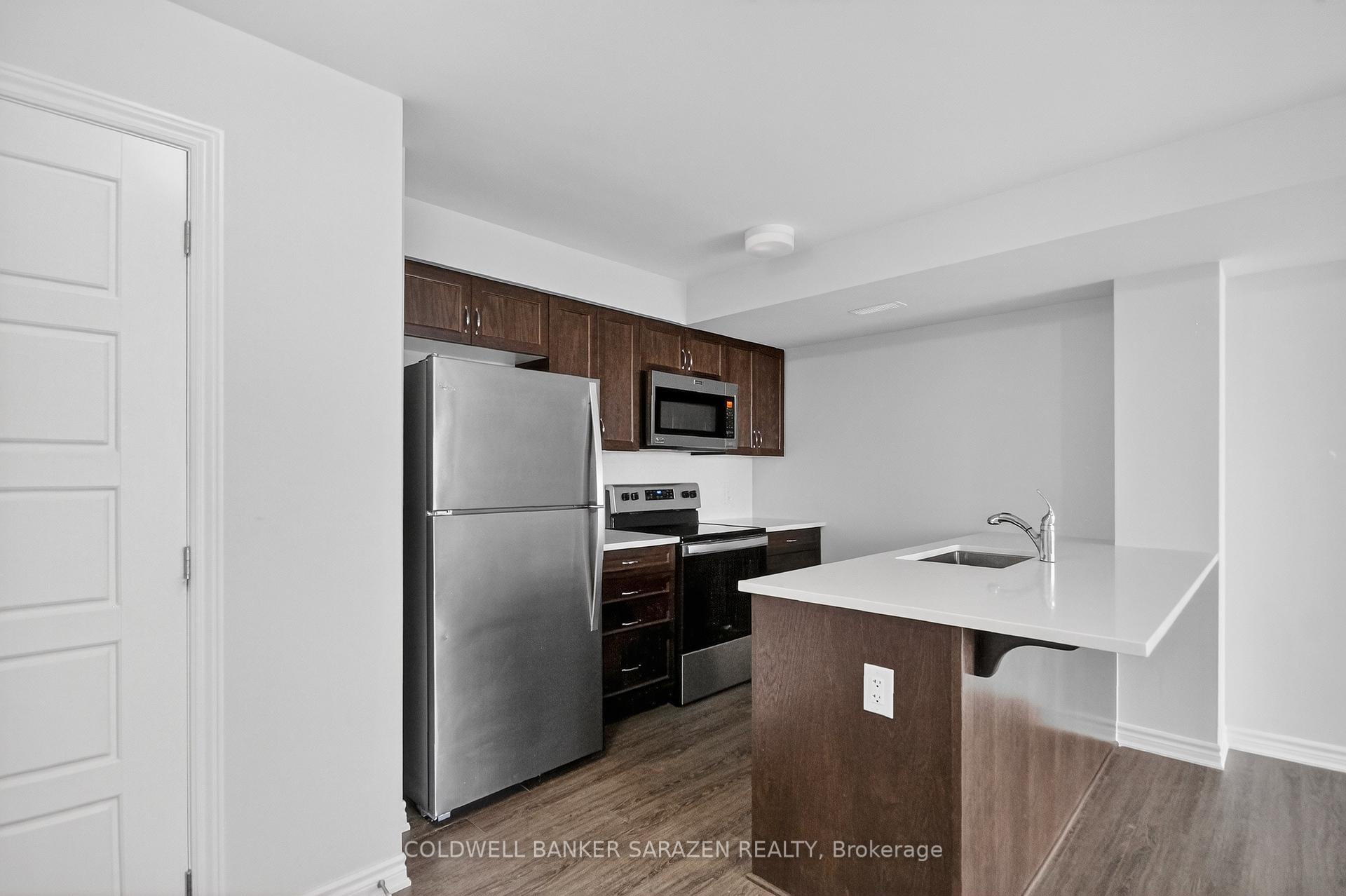 Photo 12 of 218 Pilot Private, Ottawa, Kanata - Emerald Meadows/Trailwest — HOMEH