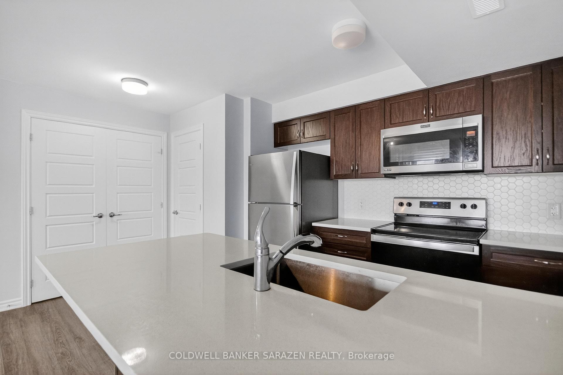 Photo 15 of 218 Pilot Private, Ottawa, Kanata - Emerald Meadows/Trailwest — HOMEH