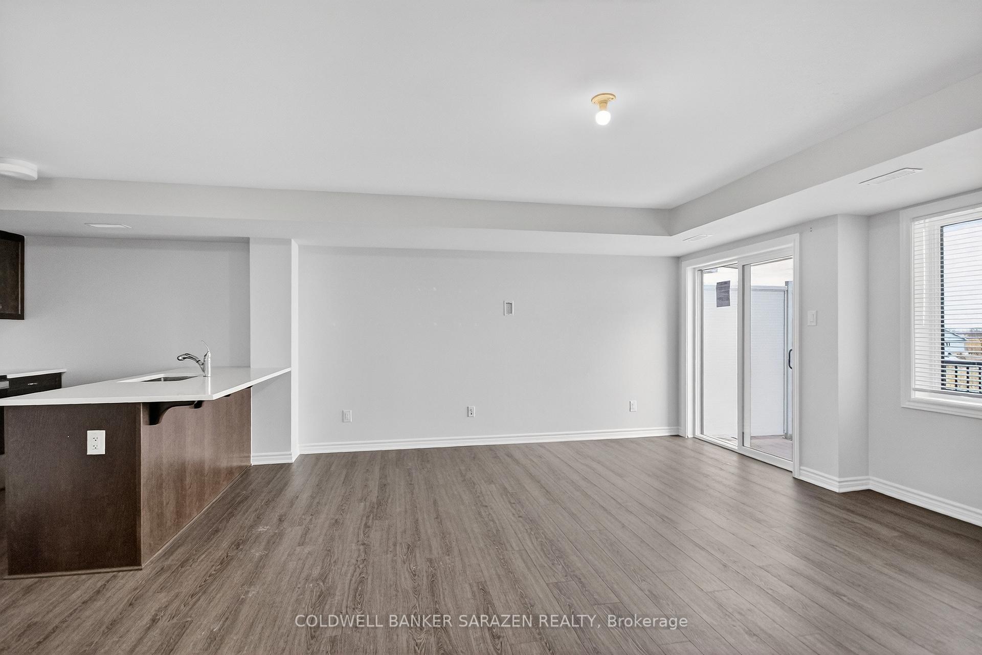 Photo 17 of 218 Pilot Private, Ottawa, Kanata - Emerald Meadows/Trailwest — HOMEH