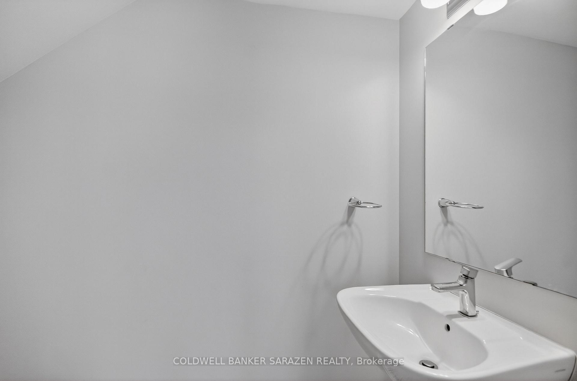 Photo 25 of 218 Pilot Private, Ottawa, Kanata - Emerald Meadows/Trailwest — HOMEH