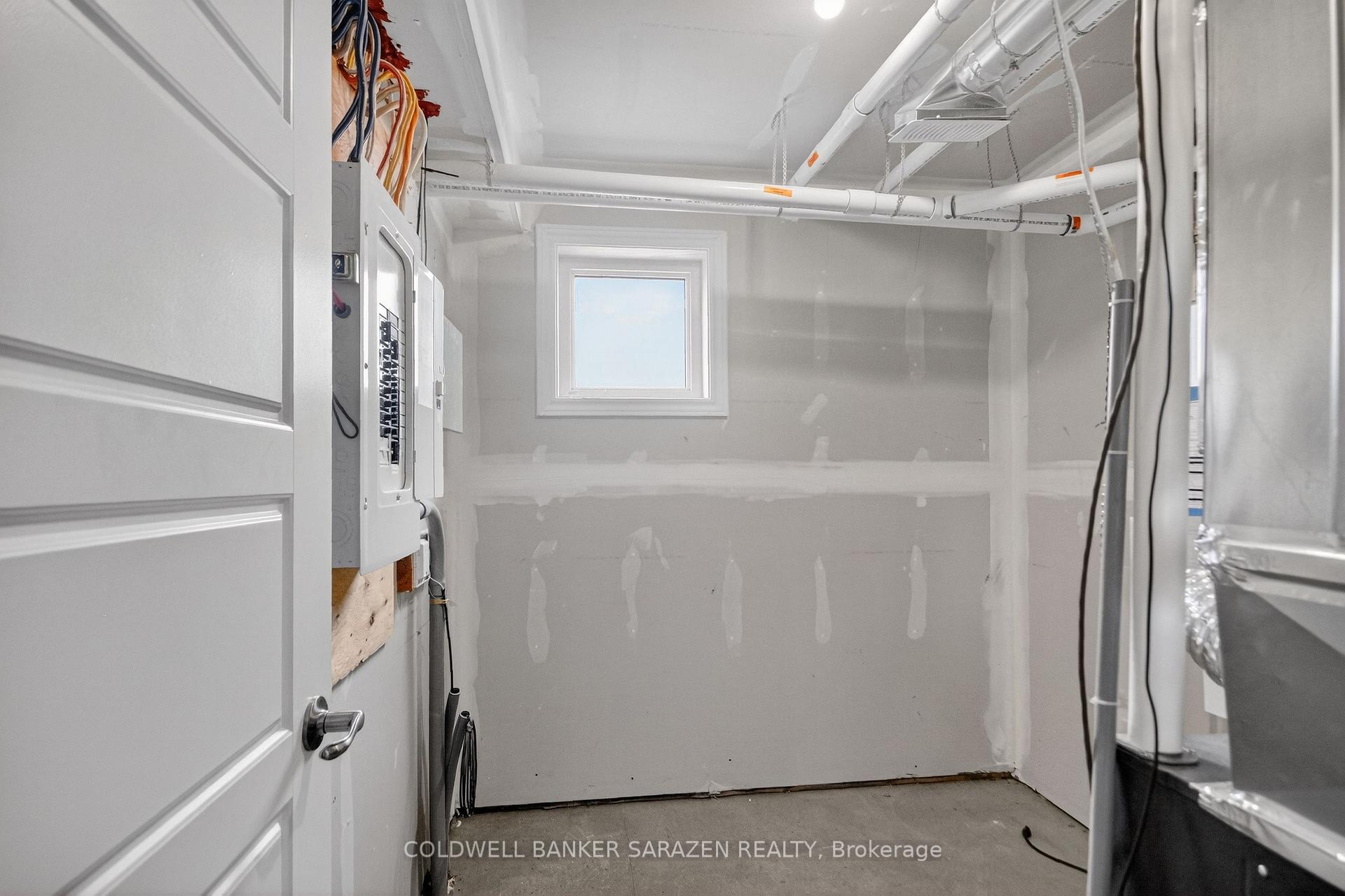 Photo 47 of 218 Pilot Private, Ottawa, Kanata - Emerald Meadows/Trailwest — HOMEH