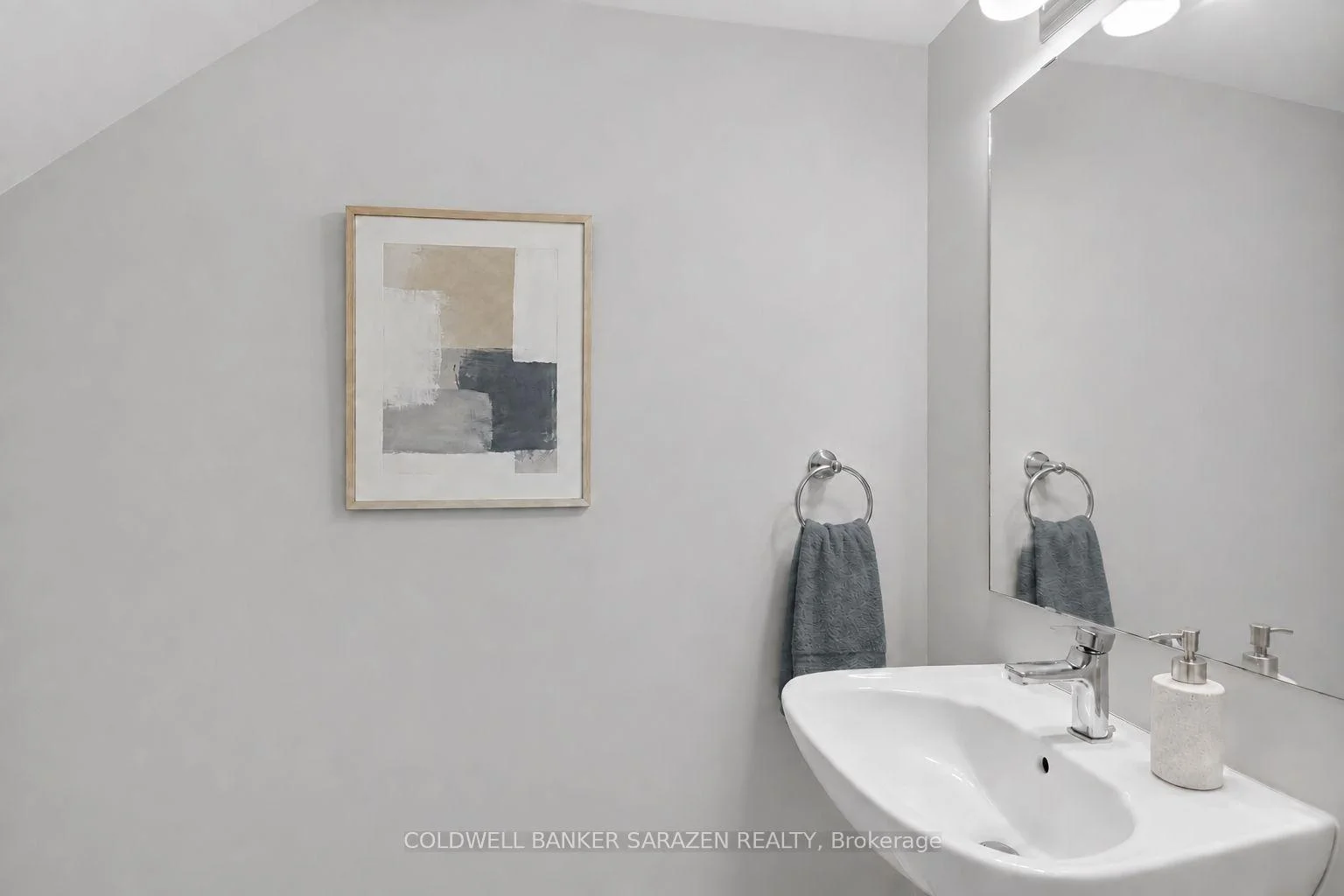 Photo 24 of 218 Pilot Private, Ottawa, Kanata - Emerald Meadows/Trailwest — HOMEH